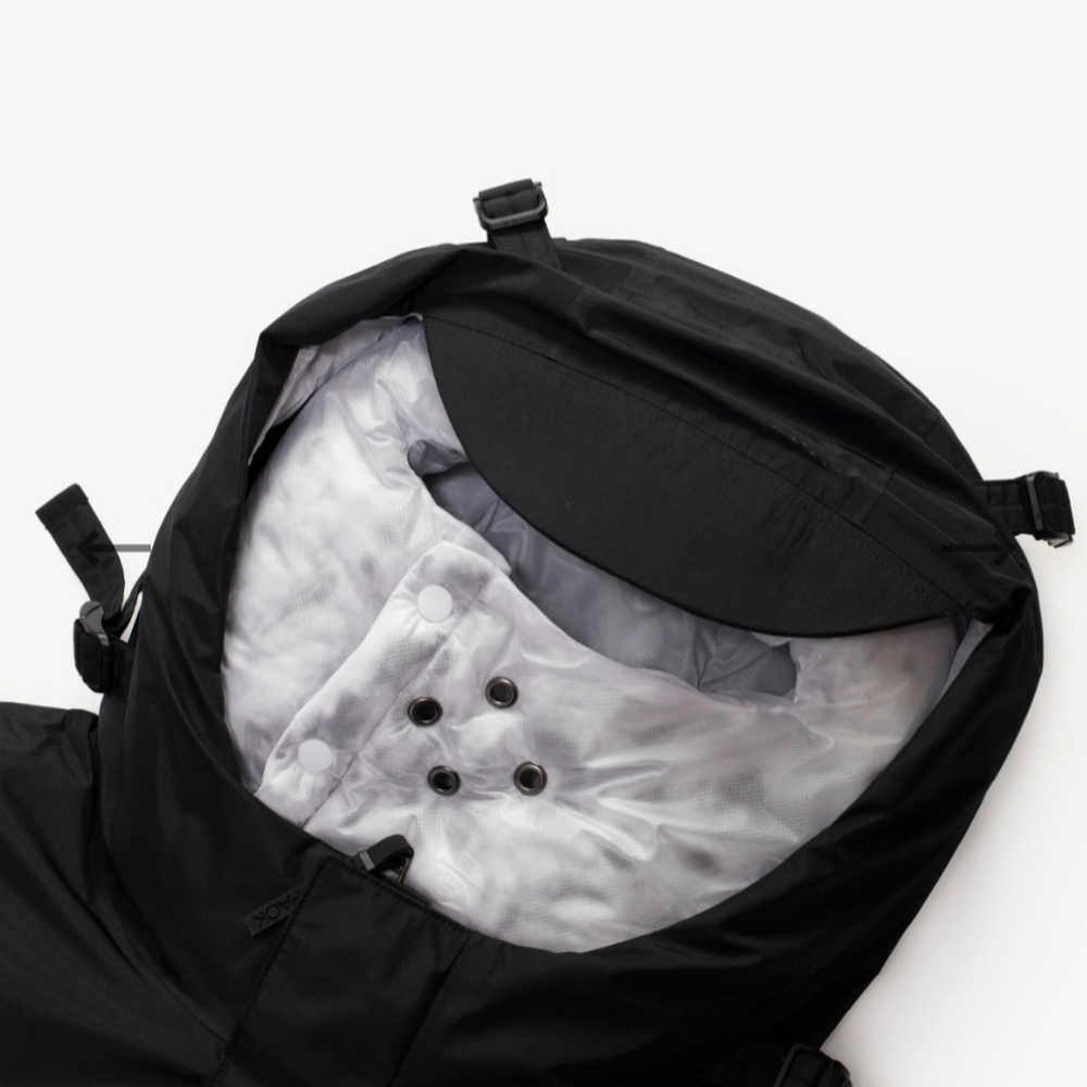 Nike Sportswear GORE-TEX Men's Loose Thermore® Ecodown® Hooded Waterproof Jacket - Picture 5 of 12